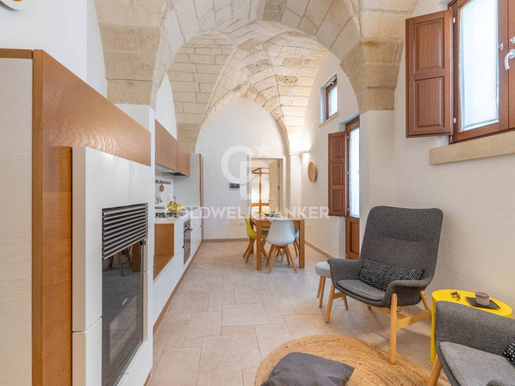 Casa indipendente a Martano in Via Santa Lucia - Foto 4