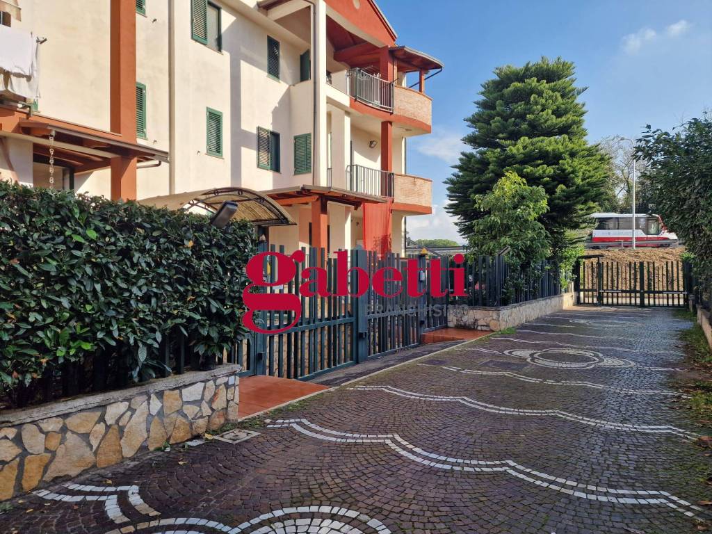 Villetta a schiera a Marcianise in Via Giovanni Falcone - Foto 2