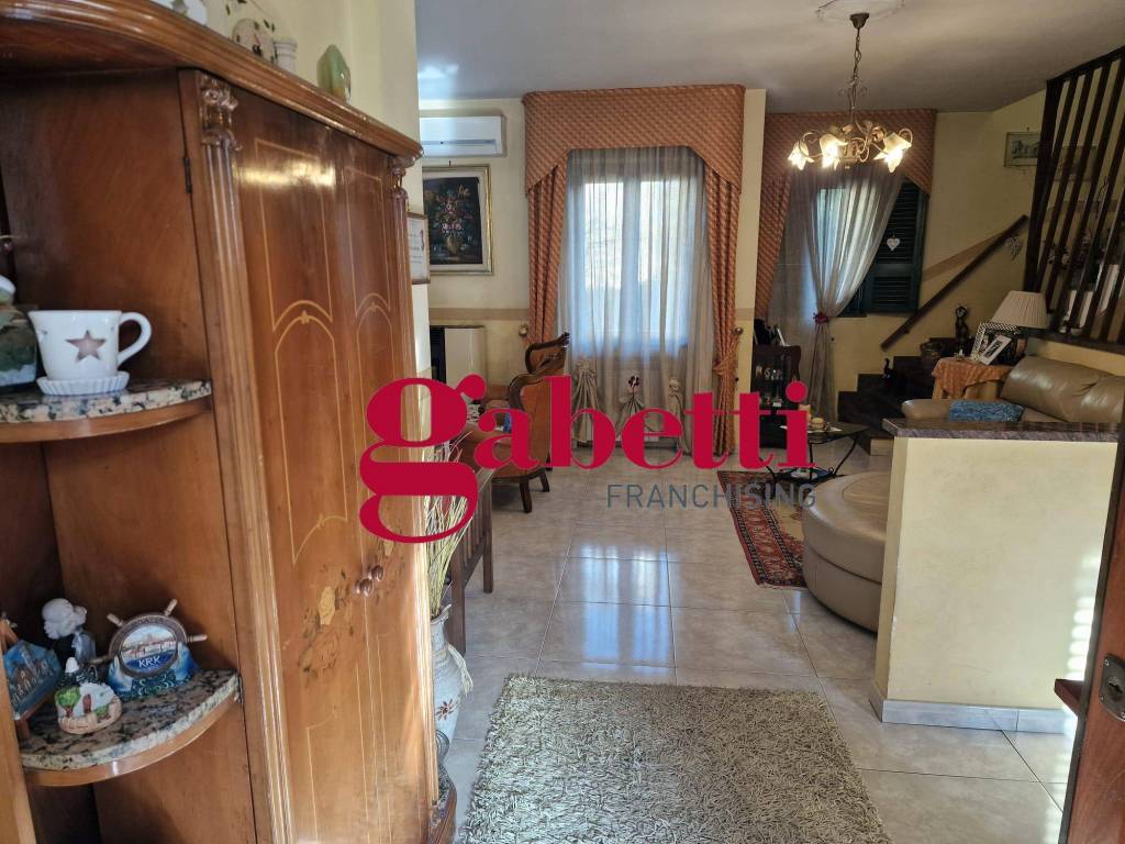 Villetta a schiera a Marcianise in Via Giovanni Falcone - Foto 3
