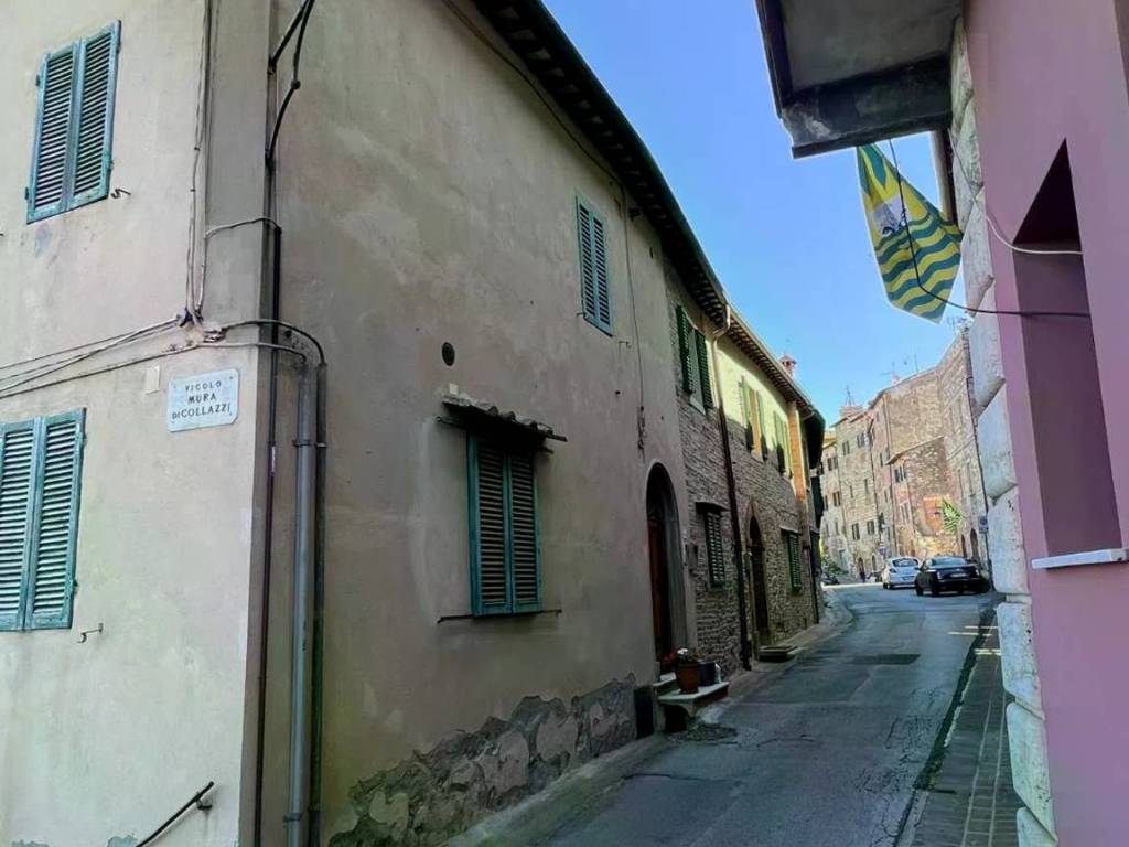 Appartamento a Montepulciano in Via di Gracciano nel Corso - Foto 3