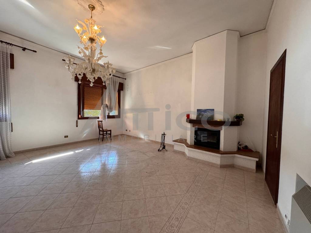 Villa a Arquà polesine in Via Bassa Dossello - Foto 3