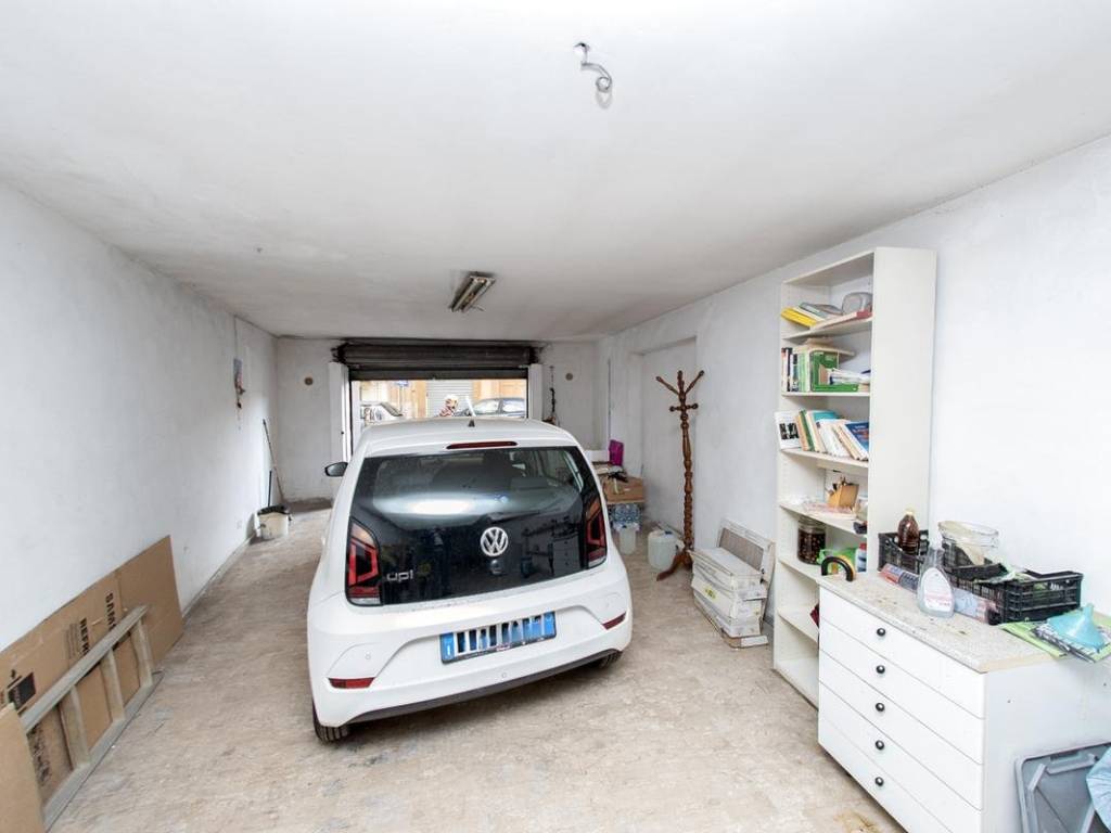Box / garage a Formia in Via Olivetani - Foto 3
