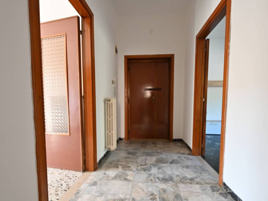 Appartamento a Roseto degli abruzzi in Via Piave - Foto 4