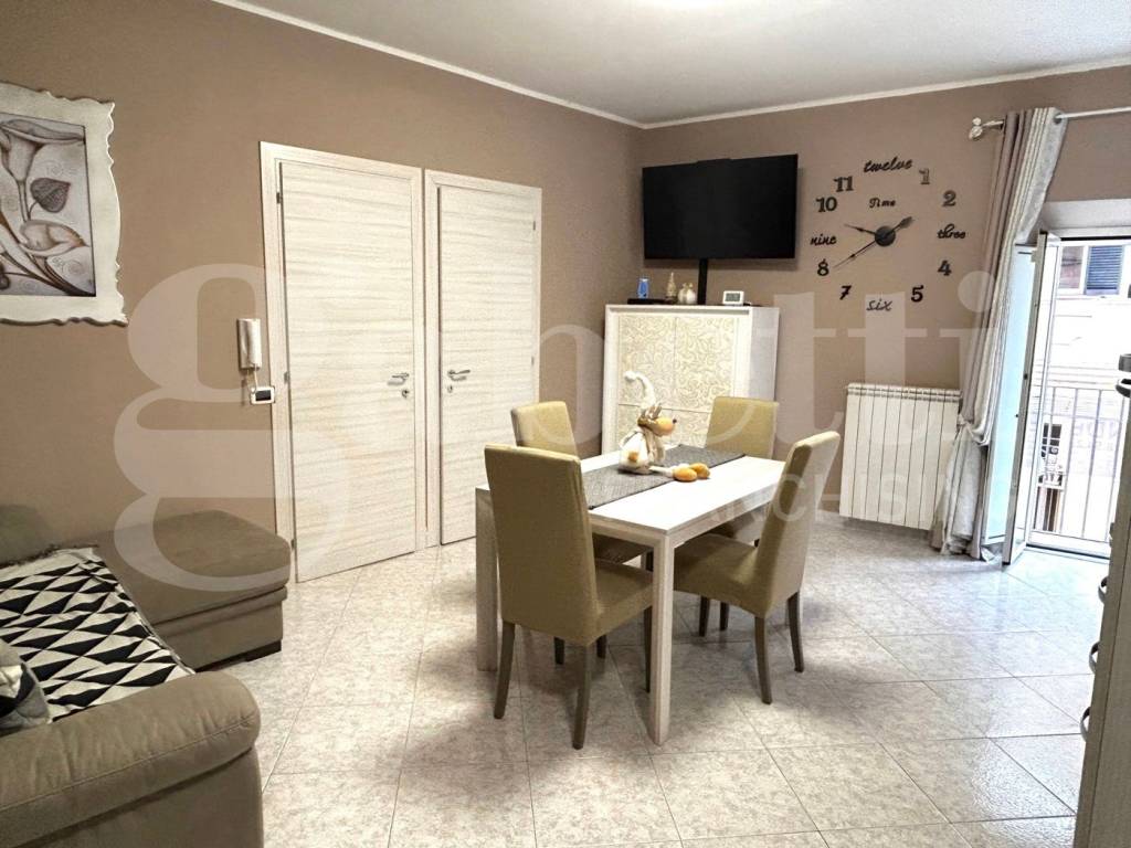 Appartamento a Terracina in Piazza Gregorio Antonelli - Foto 3