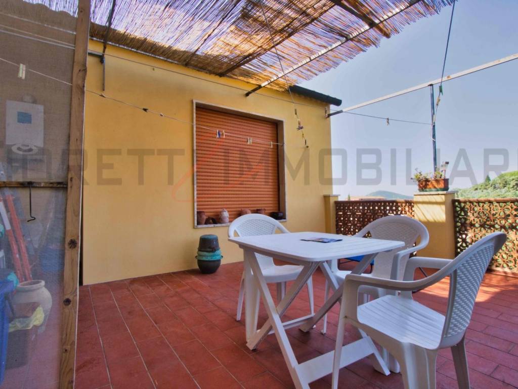 Appartamento a Suvereto in Via Don Giovanni Minzoni, 9 - Foto 2