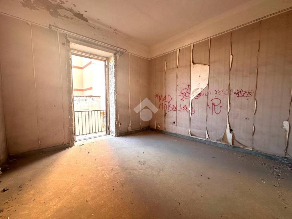 Palazzo / stabile a Torre del greco in Via beneduce, 24 - Foto 4