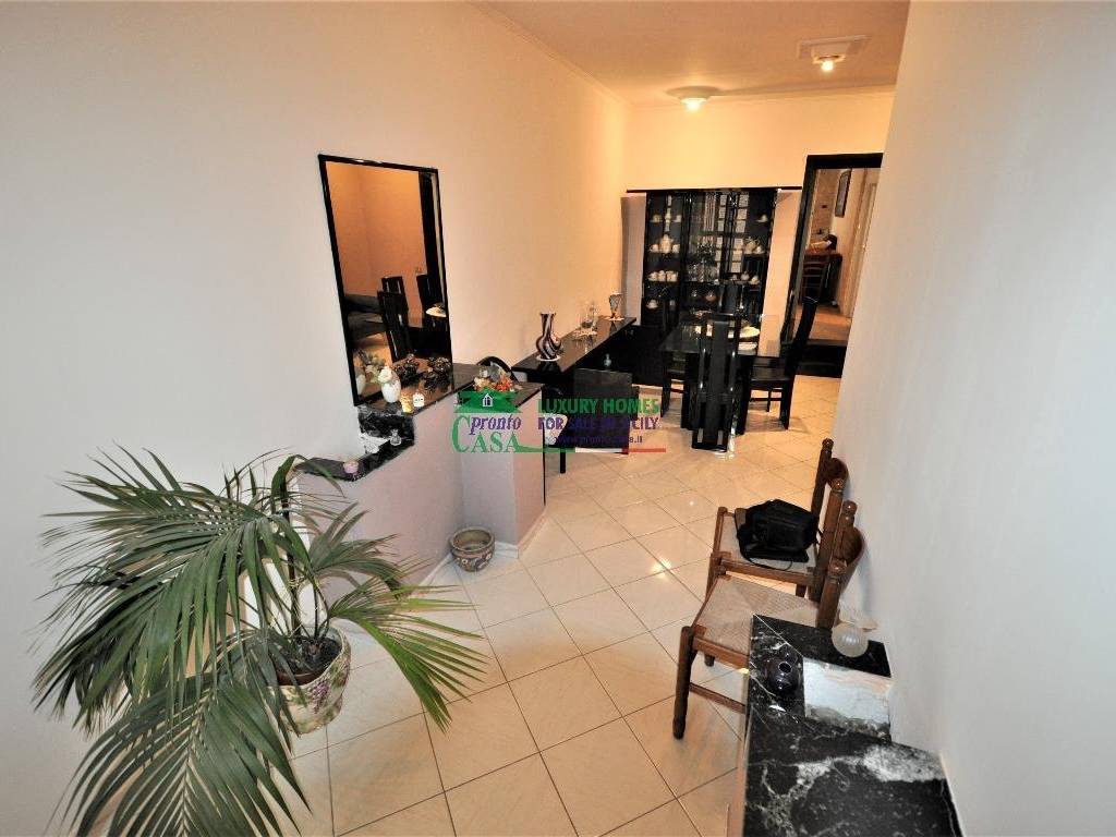 Appartamento a Ragusa in VIA FIUME, 41 - Foto 2