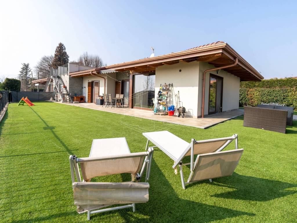 Casa indipendente a San gillio in Via Alfieri, 26 - Foto 1