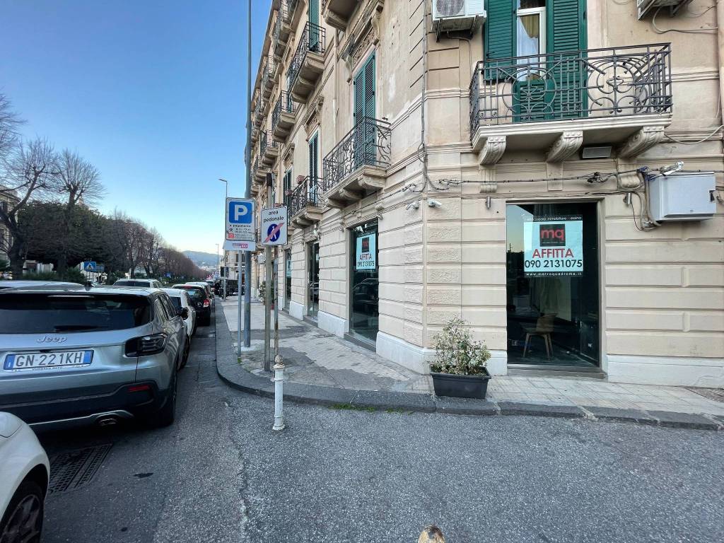 Immobile a Messina in Via Giuseppe Garibaldi, 16 - Foto 2