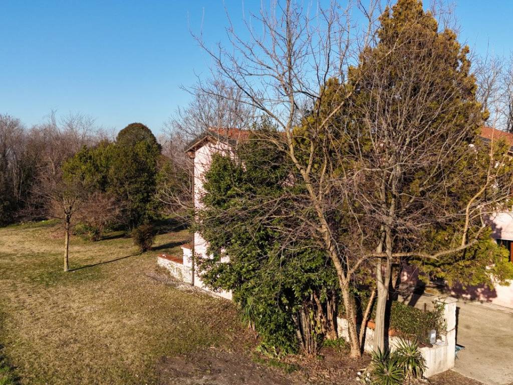 Villa a Thiene in Via Gombe, 18 - Foto 4