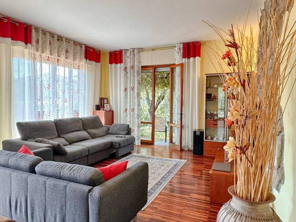 Appartamento a Lucca in Via Cecchetti, , 308 - Foto 3