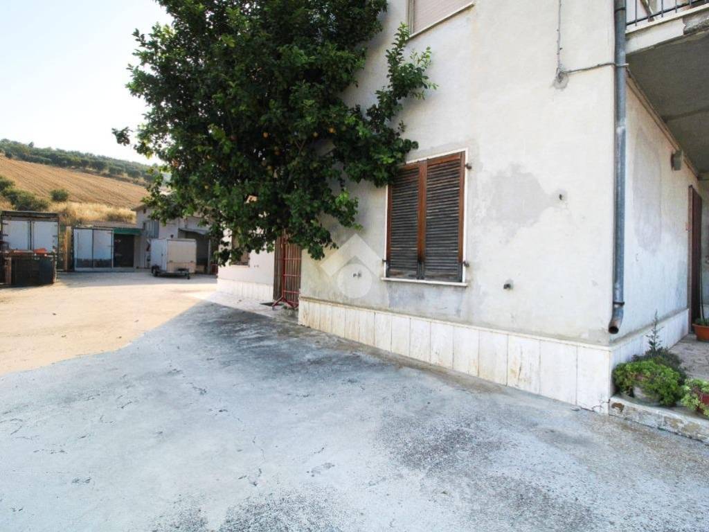 Terreno a Alba adriatica in Via Adriatica, 42 - Foto 2