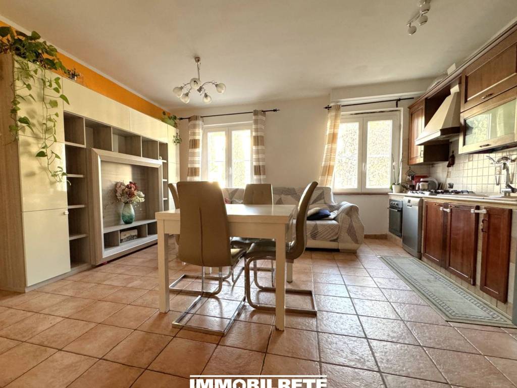 Appartamento a Matera in Viale del Ciclamino - Foto 2