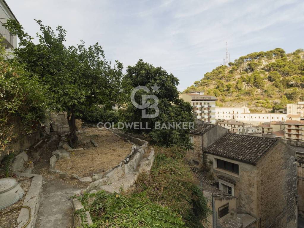 Casa indipendente a Modica in Via tremilia, 24 - Foto 3