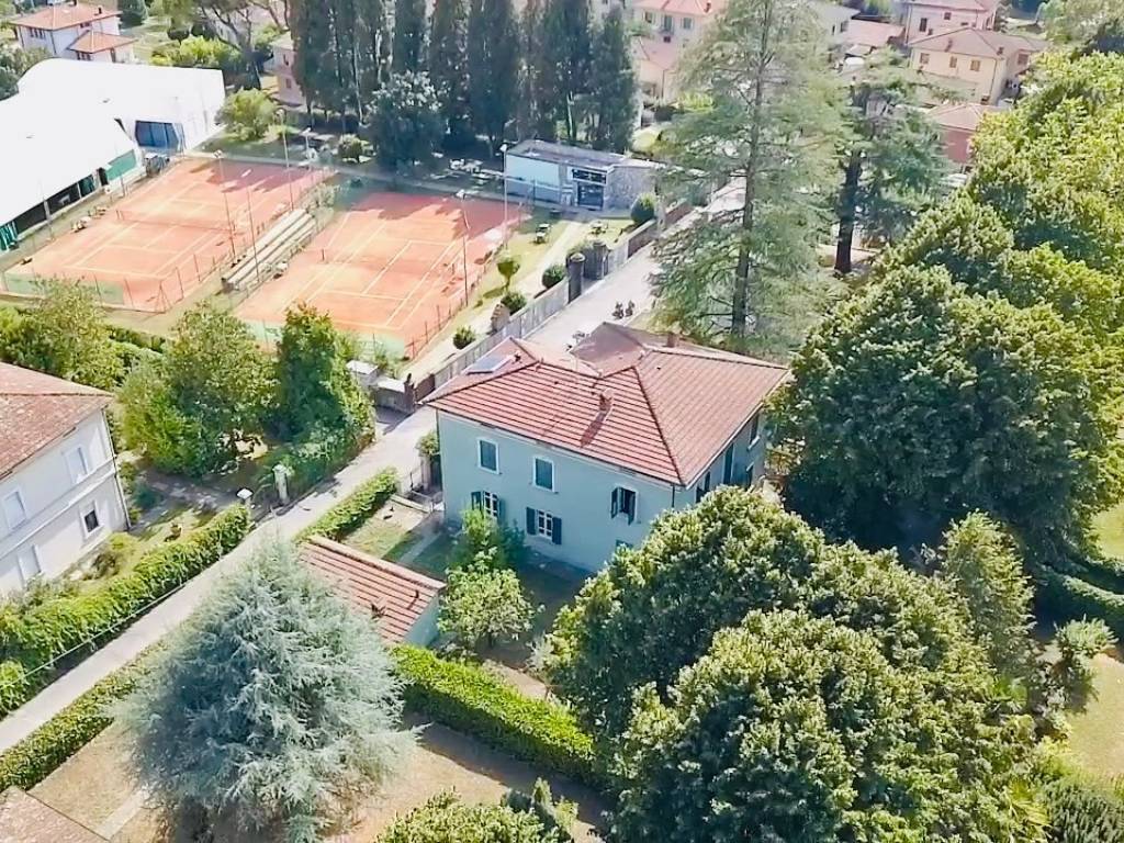Villa a Barga in Via Roma - Foto 3