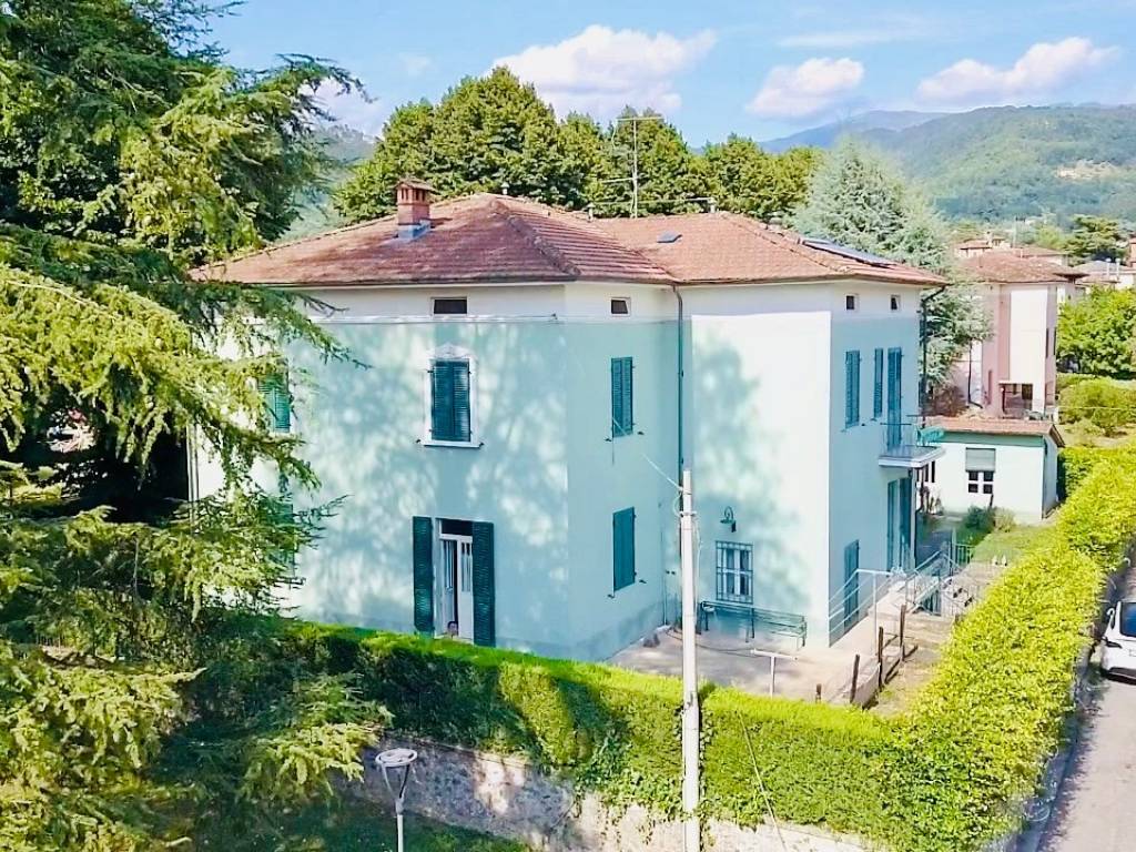 Villa a Barga in Via Roma - Foto 5