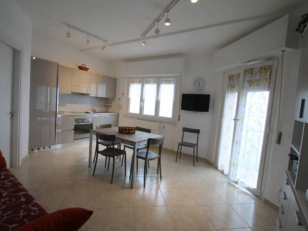 Appartamento a Borghetto santo spirito in Lungomare Matteotti 11. - Foto 5
