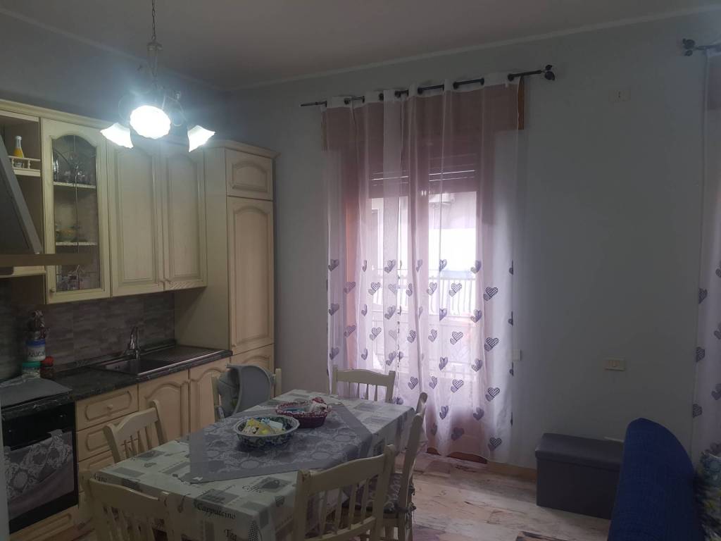 Appartamento a Paternò in VIA FELTRE, 108 - Foto 4