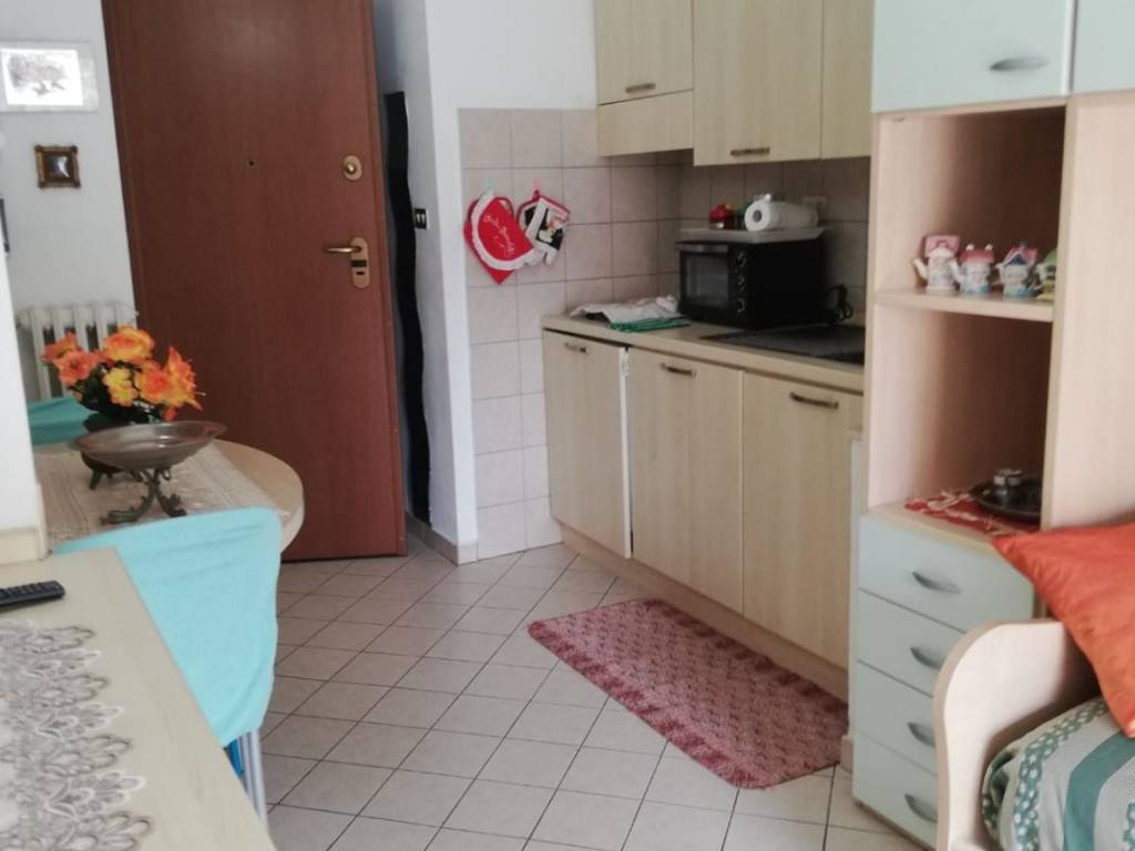 Appartamento a Asti in Via Edmondo De Amicis - Foto 3