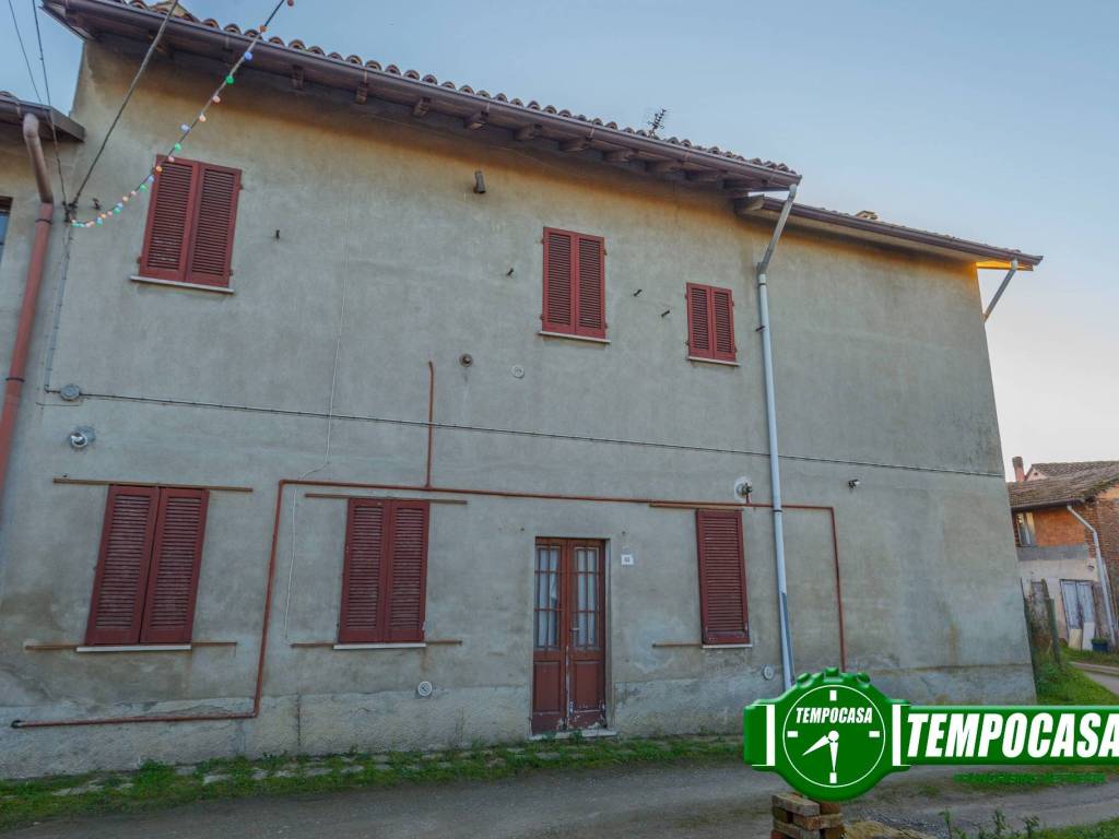 Casa indipendente a Villanova d'ardenghi in Via Roma - Foto 2