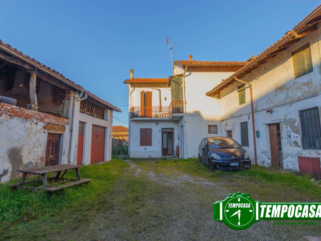 Casa indipendente a Villanova d'ardenghi in Via Roma - Foto 3