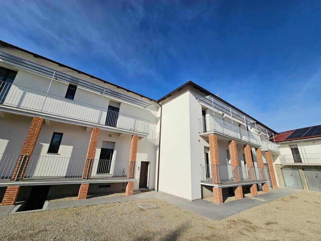 Appartamento a Castell'alfero in VIA STATALE, 152 - Foto 3