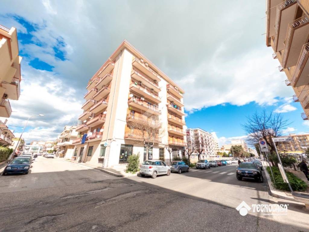 Appartamento a Manfredonia in Via Giuseppe Di Vittorio, 64 - Foto 2
