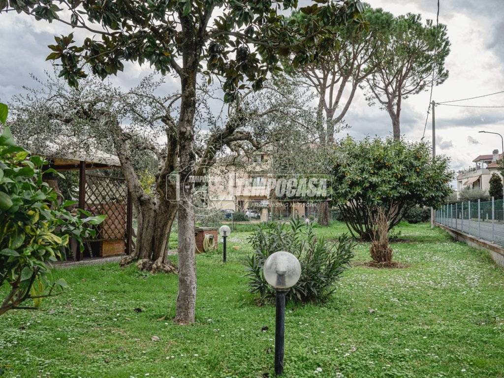 Casa indipendente a Fano in Via Fossa di Sant'Orso - Foto 2