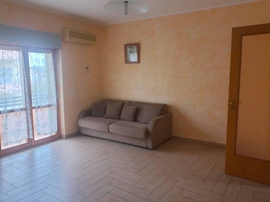 Appartamento a Reggio calabria in Via Arangea - Foto 4