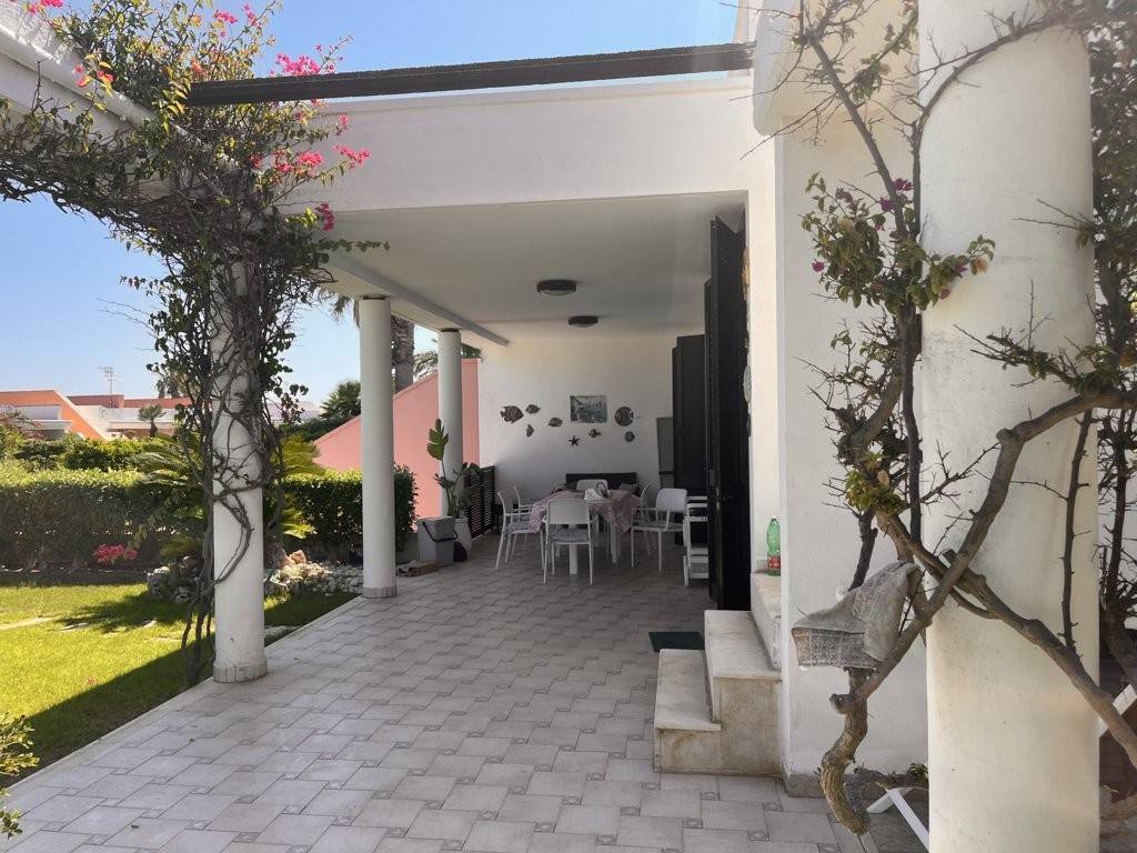 Villetta a schiera a Ostuni in Contrada Santa Lucia - Foto 4