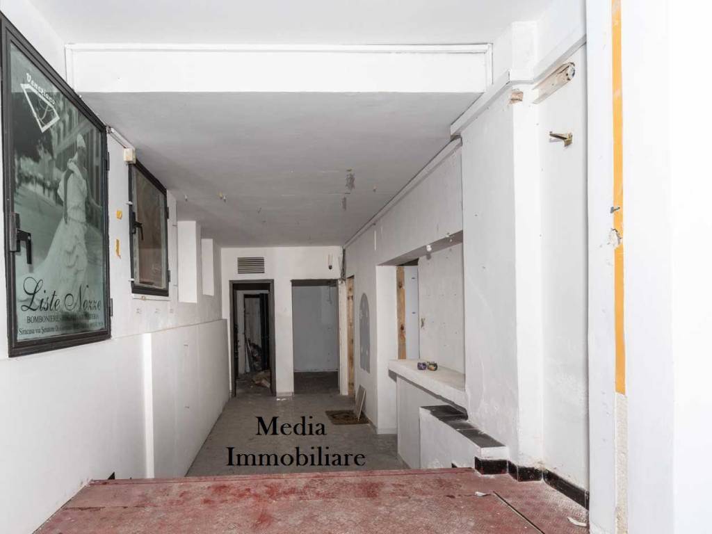 Immobile a Siracusa in Viale Teocrito - Foto 4