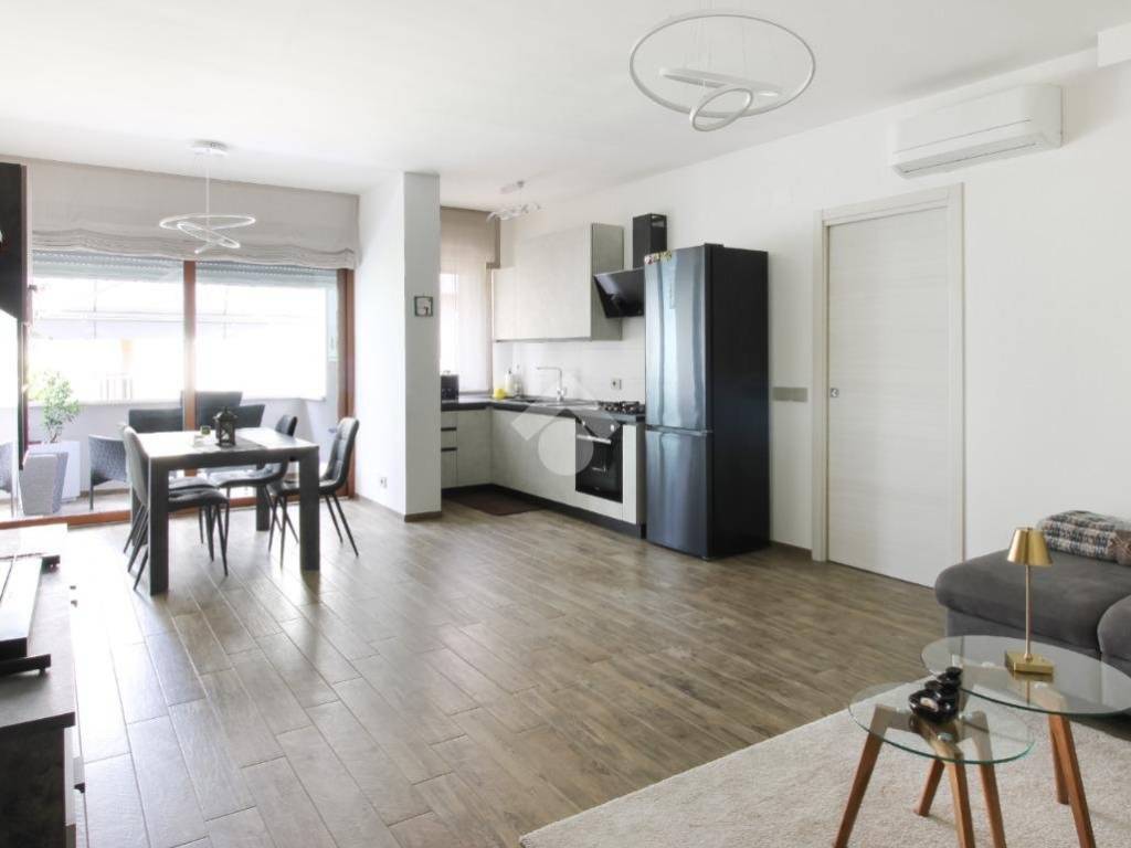 Appartamento a Alba adriatica in Via Maddalena, 8 - Foto 2