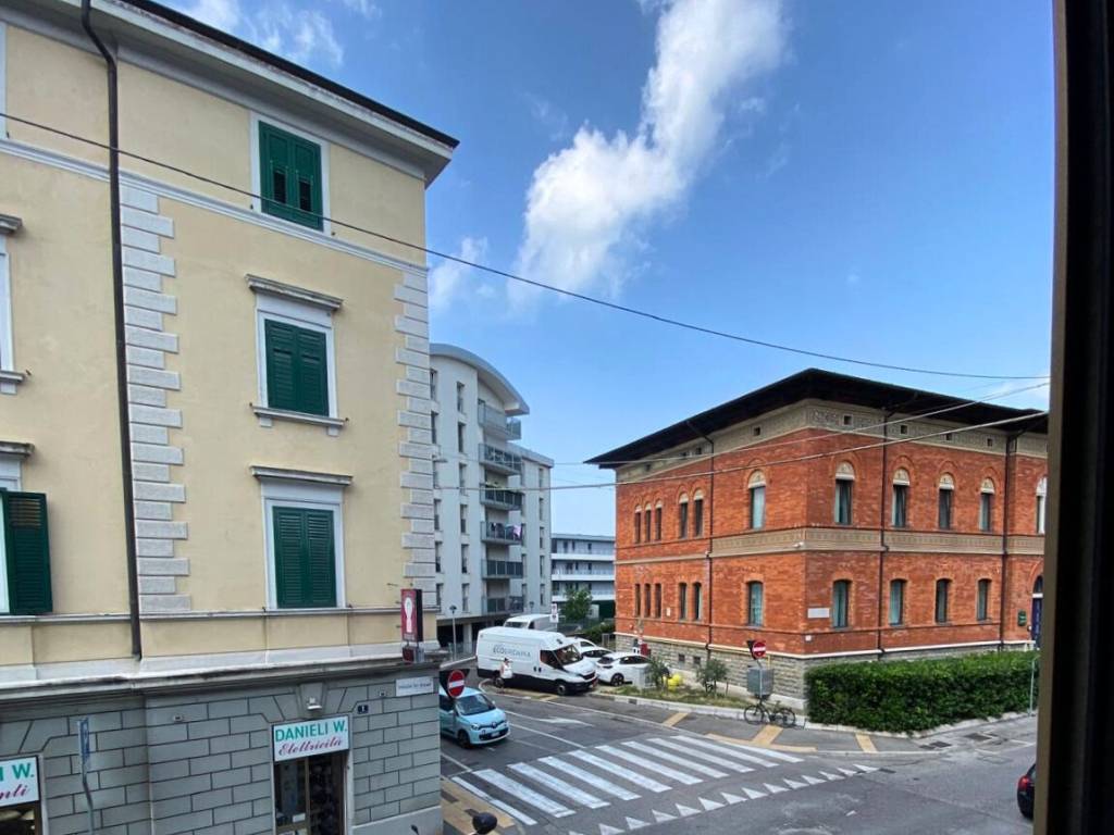 Appartamento a Trieste in Strada di Fiume, 6 - Foto 2