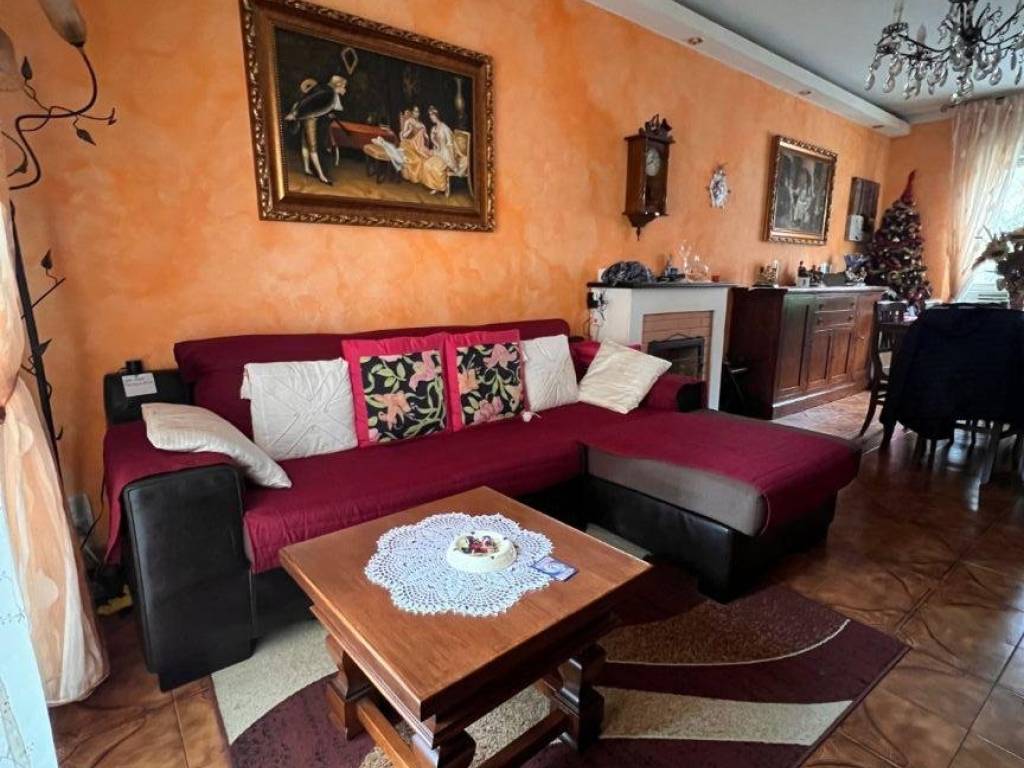 Villa a Bomporto in Via Edmondo De Amicis, 11 - Foto 3