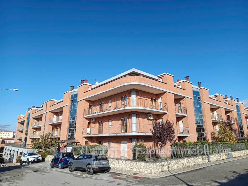 Immobile a L'aquila in Via Avezzano, 5 - Foto 2