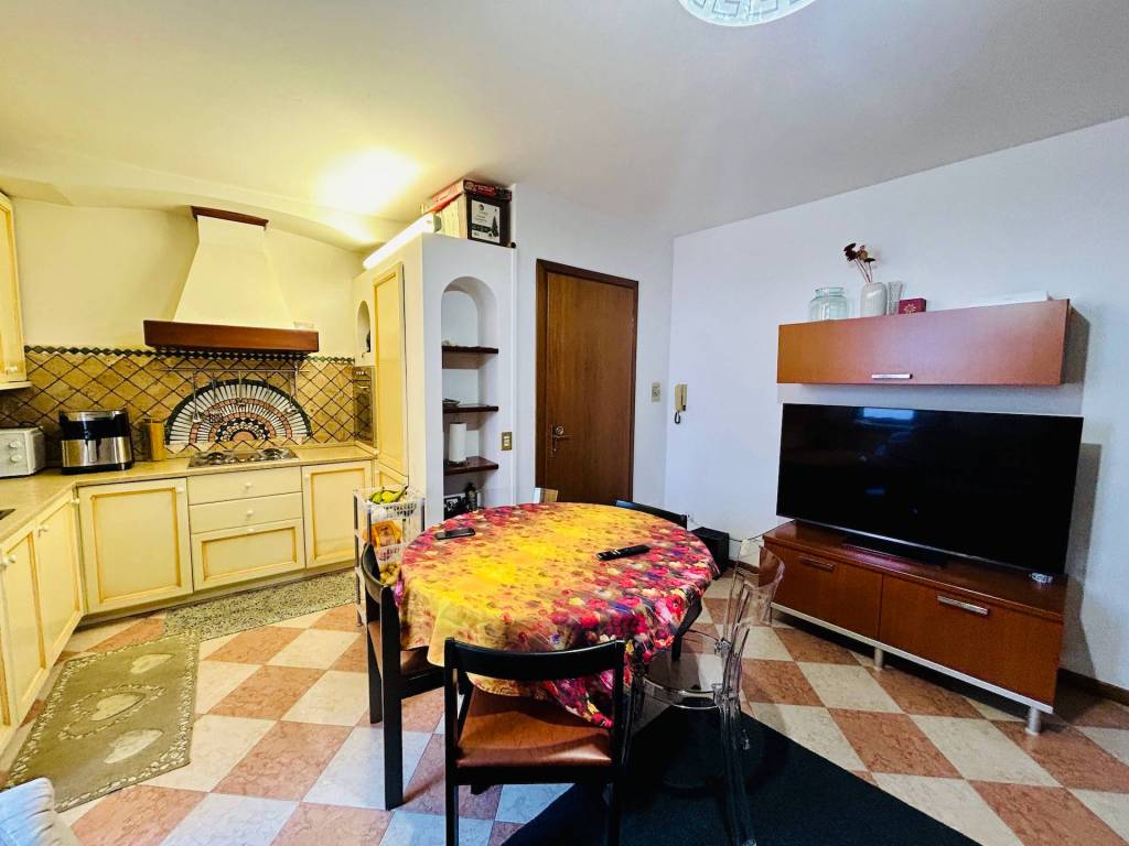 Appartamento a Villafranca di verona in Via Nino Bixio - Foto 2