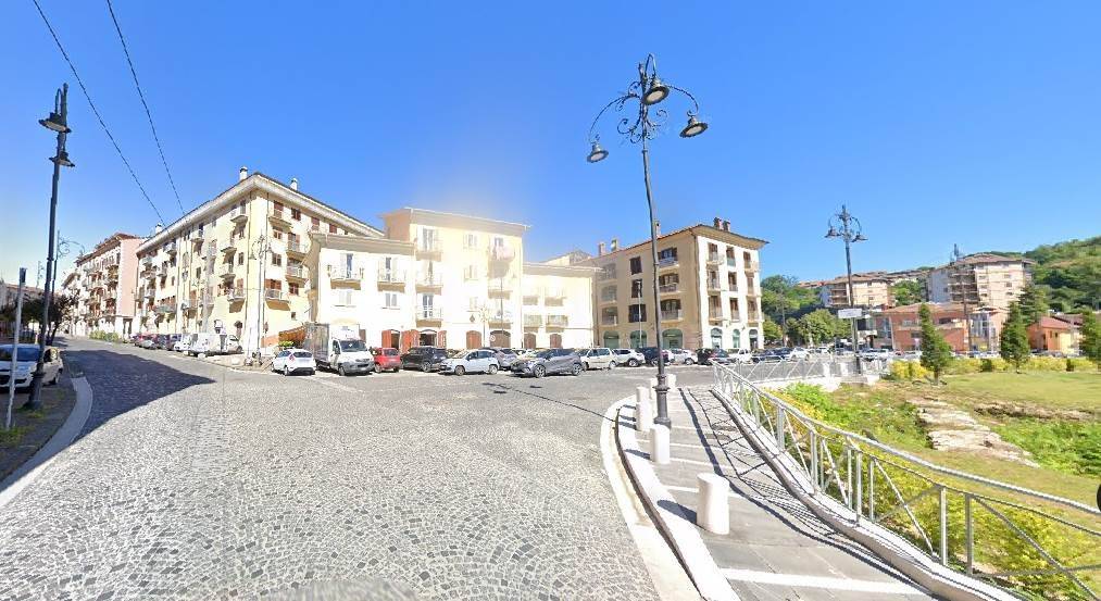 Immobile a Avellino in Corso Umberto 1° - Foto 2