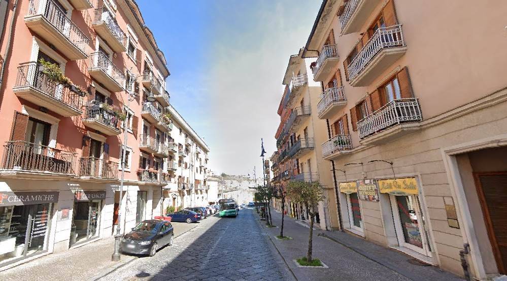 Immobile a Avellino in Corso Umberto 1° - Foto 4