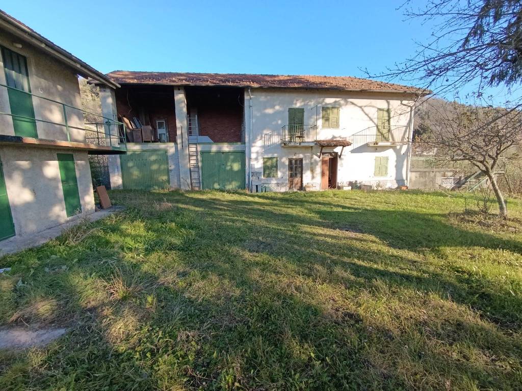 Rustico / casale a Cremolino in Via Priarona, 54 - Foto 2