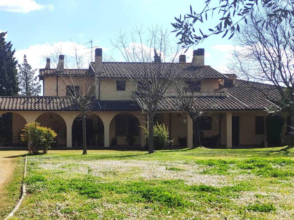 Villa a Carmignano in Via Vergheretana - Foto 2