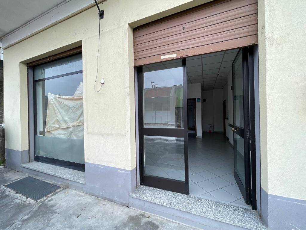 Immobile a Canelli in Via Cavaliere Ottavio Riccadonna, 94 - Foto 2