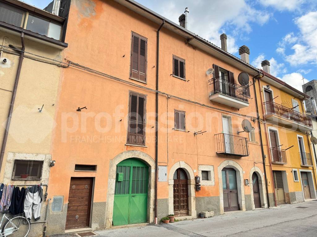 Appartamento a Castel di sangro in Via Aufidenate, 12 - Foto 4