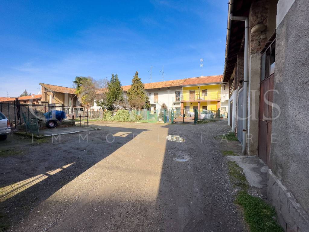 Immobile a Tradate in Via Giosuè Carducci - Foto 4