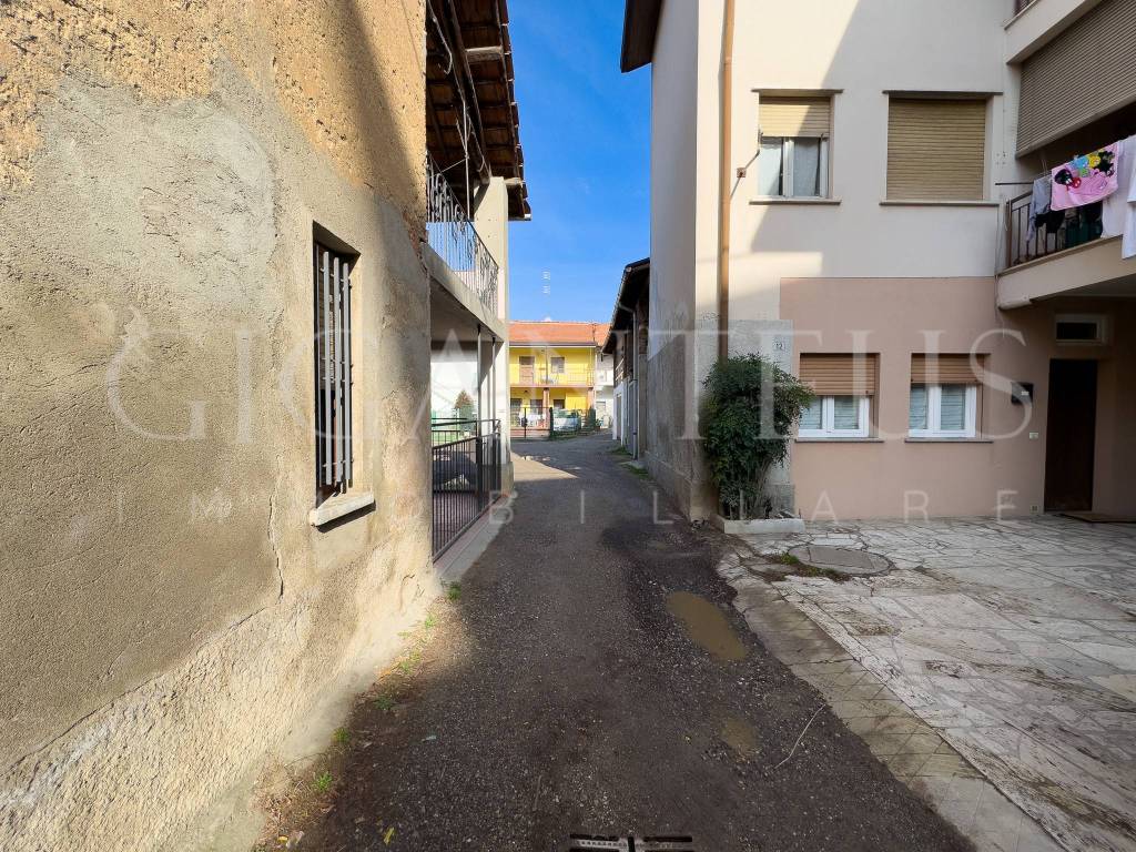 Immobile a Tradate in Via Giosuè Carducci - Foto 5