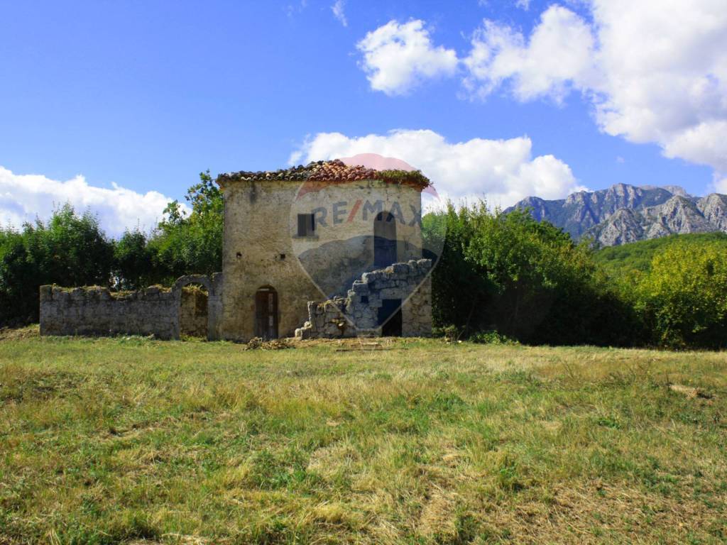 Rustico / casale a Rocchetta a volturno in Via Delle grotte - Foto 3