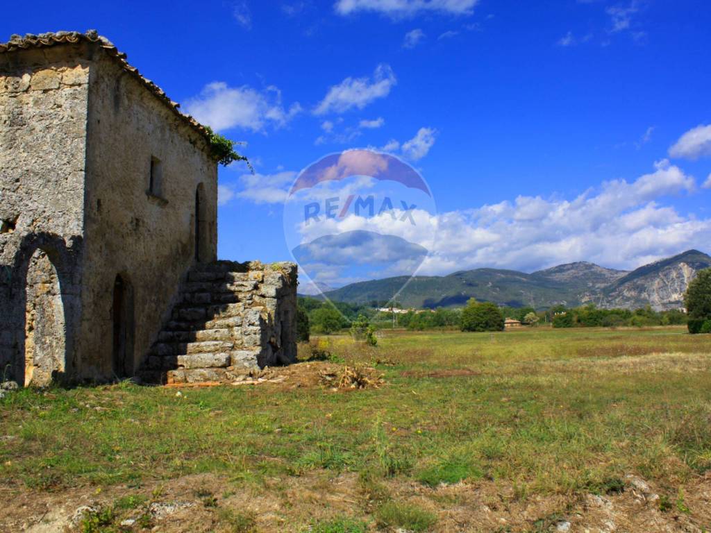 Rustico / casale a Rocchetta a volturno in Via Delle grotte - Foto 5