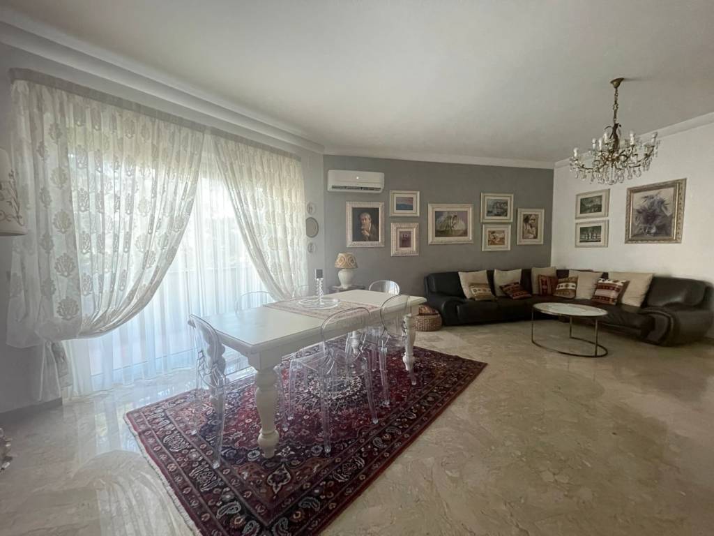 Appartamento a Martina franca in Viale della Stazione, 23 - Foto 4