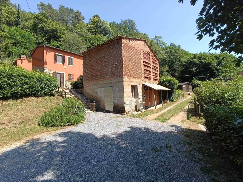 Rustico / casale a Pescia in Via Val di Torbola - Foto 2
