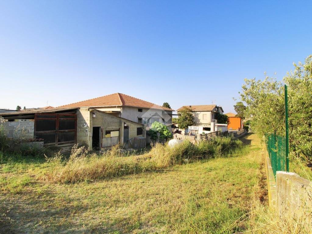 Terreno a Alba adriatica in Via Adriatica, 42 - Foto 2