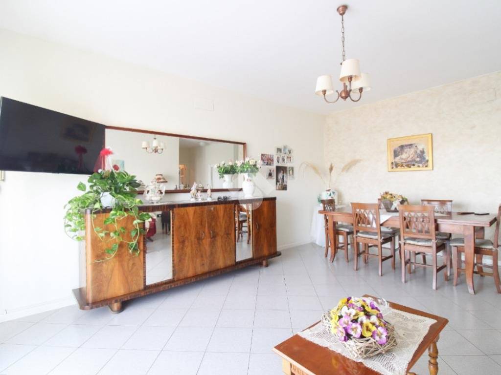 Appartamento a Roseto degli abruzzi in Via Salara, 65 - Foto 3